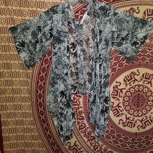 Say what? Kimono cardigan shawl